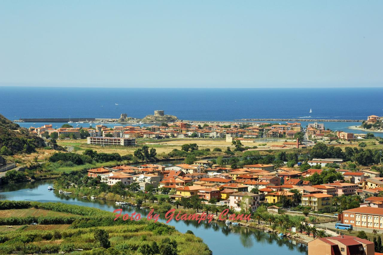 Casa Vacanze Sandalia Bosa Ngoại thất bức ảnh