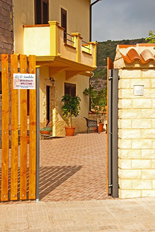 Casa Vacanze Sandalia Bosa Ngoại thất bức ảnh